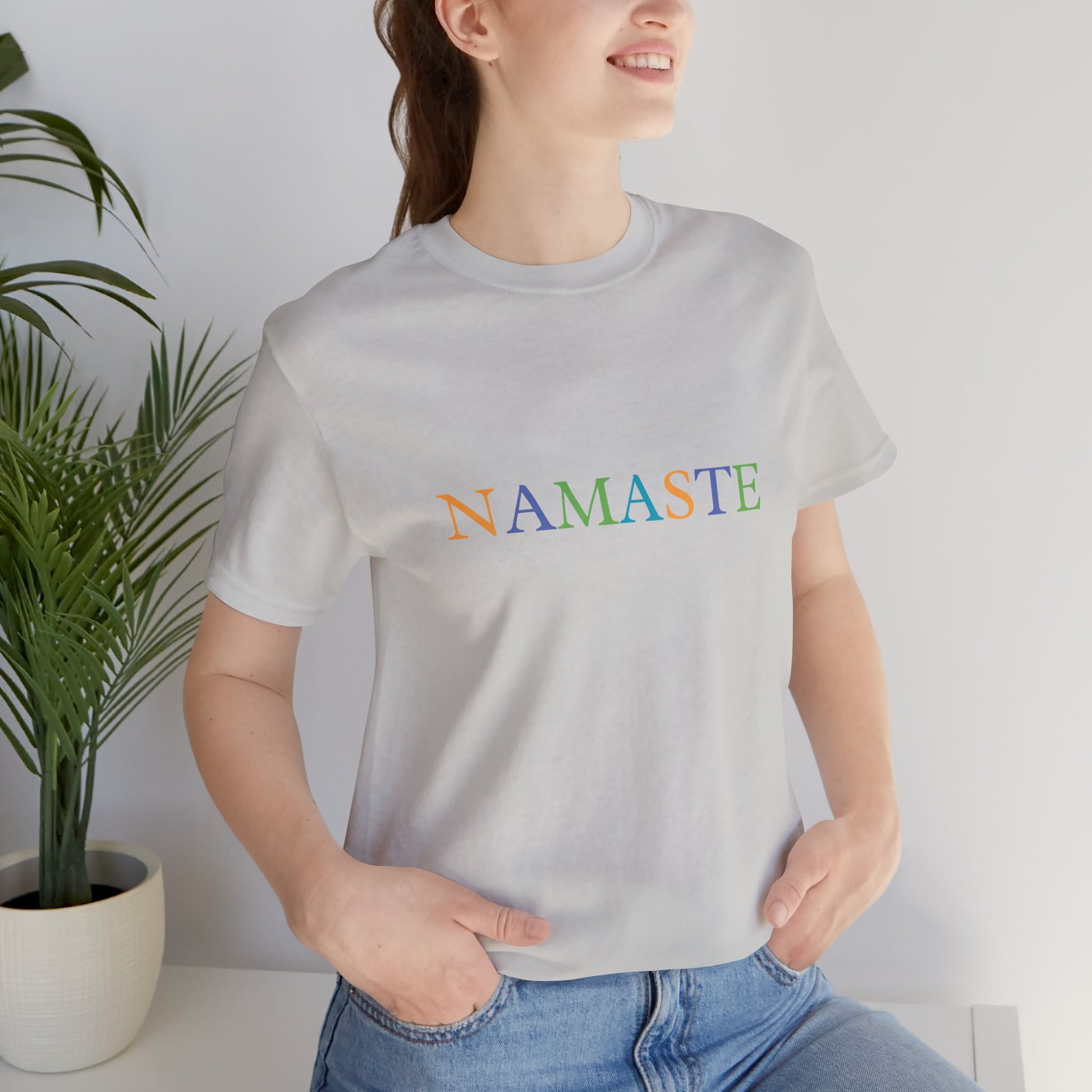 Tramunquiero NAMASTE Unisex T-Shirt mit Rundhalsausschnitt